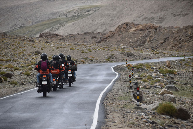 White Spiti Group Ride